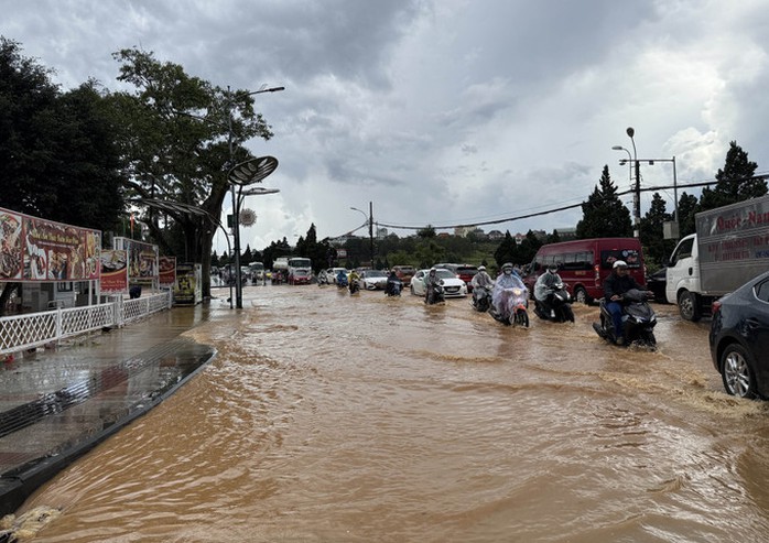 Quy hoạch đô thị thích ứng với biến đổi khí hậu - Ảnh 2.