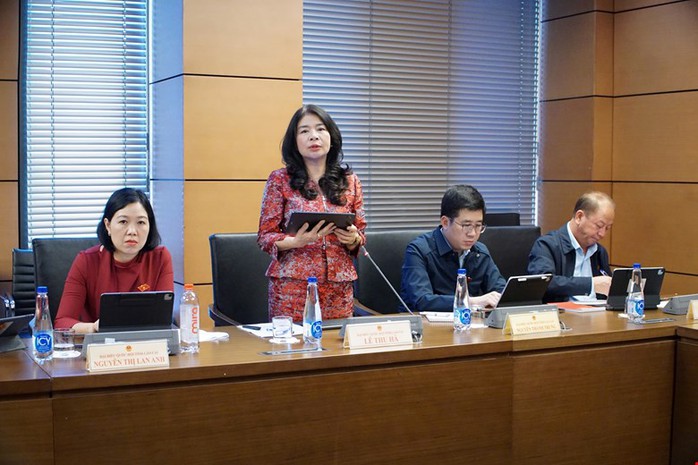 Đại biểu Quốc hội: AI sáng tác nhạc, làm bài tập, khiến con người "lười suy nghĩ" - Ảnh 1.