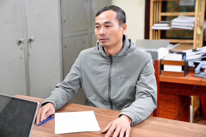 Con rể lái xe ô tô đâm, chèn qua người khiến bố vợ cũ tử vong - Ảnh 1.