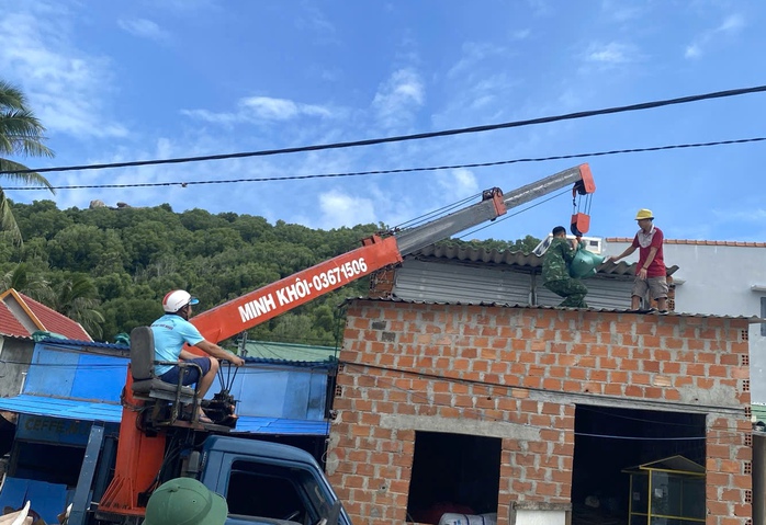 Phó thủ tướng Trần Hồng Hà chỉ đạo ứng phó bão số 13 Kalmeagi tại gia Lai - Ảnh 5. Phó thủ tướng Trần Hồng Hà chỉ đạo ứng phó bão số 13 Kalmeagi tại gia Lai - Ảnh 5.