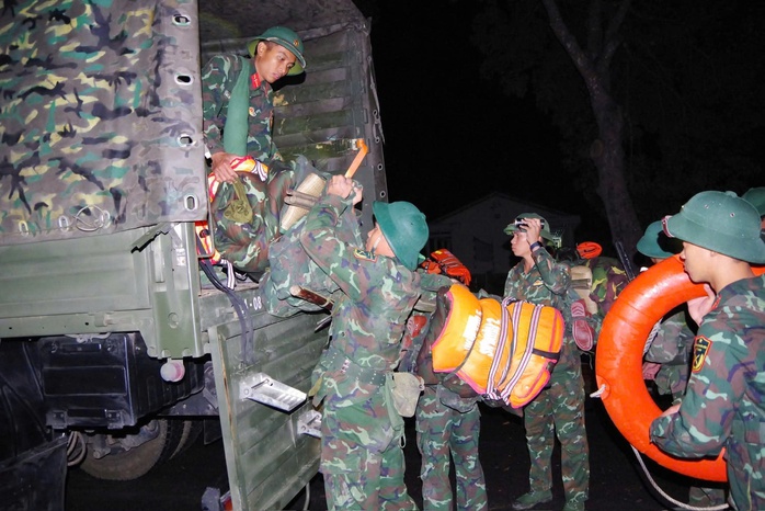 Phó thủ tướng Trần Hồng Hà chỉ đạo ứng phó bão số 13 Kalmeagi tại gia Lai - Ảnh 4. Phó thủ tướng Trần Hồng Hà chỉ đạo ứng phó bão số 13 Kalmeagi tại gia Lai - Ảnh 4.