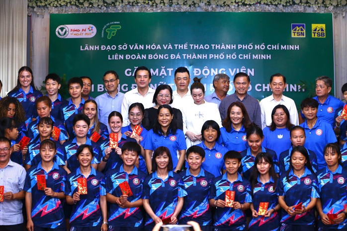 Kim Thanh trở lại trong ngày CLB TP HCM được lãnh đạo động viên trước C1 nữ châu Á - Ảnh 2.