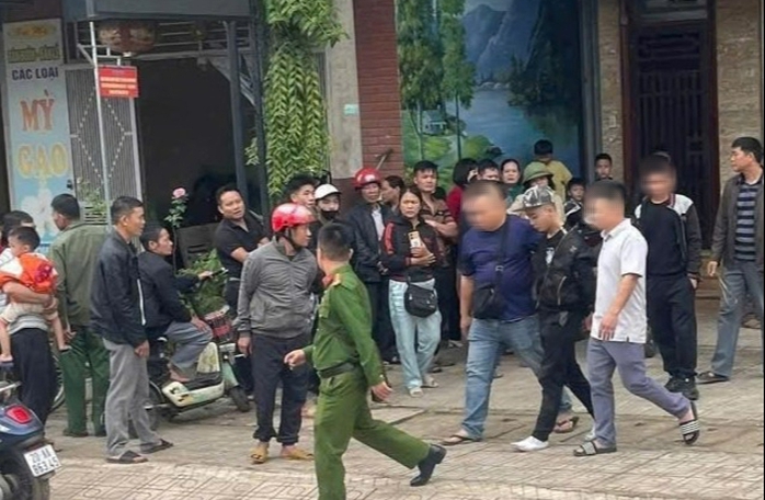 - Ảnh 1. - Ảnh 1.