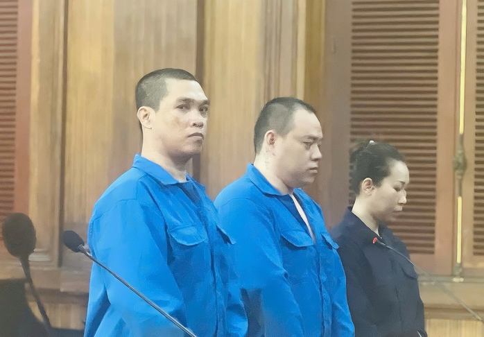 TP HCM: Công an lần ra "nữ quái" từ kẻ ung dung treo ma túy trên ba-ga xe máy - Ảnh 1.