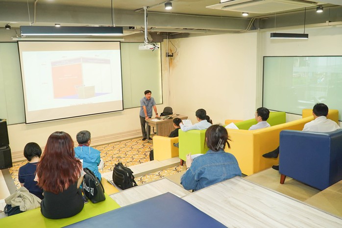 Job Link 2025: Nhà tuyển dụng "kết" ứng viên đa năng - Ảnh 1.