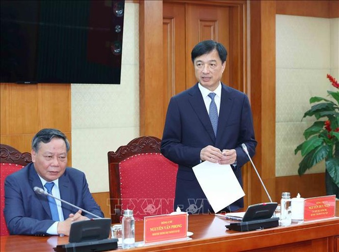 Tân Chủ nhiệm Ủy ban Kiểm tra Trung ương Trần Sỹ Thanh phát biểu nhận nhiệm vụ  - Ảnh 3.