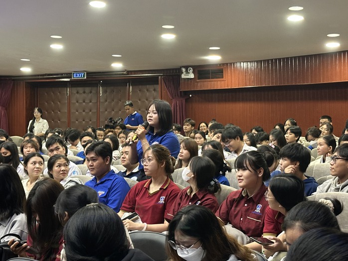 TP HCM: Sinh viên trải nghiệm ứng dụng AI phong cách mới vào học tập - Ảnh 2.