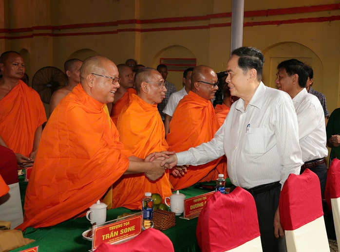 Chủ tịch Quốc hội Trần Thanh Mẫn: Ấp mạnh , xã mạnh thì thành phố mới mạnh - Ảnh 2.