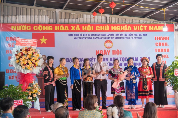 Phường An Hội Đông tổ chức Ngày hội Đại đoàn kết toàn dân tộc 2025 - Ảnh 3.