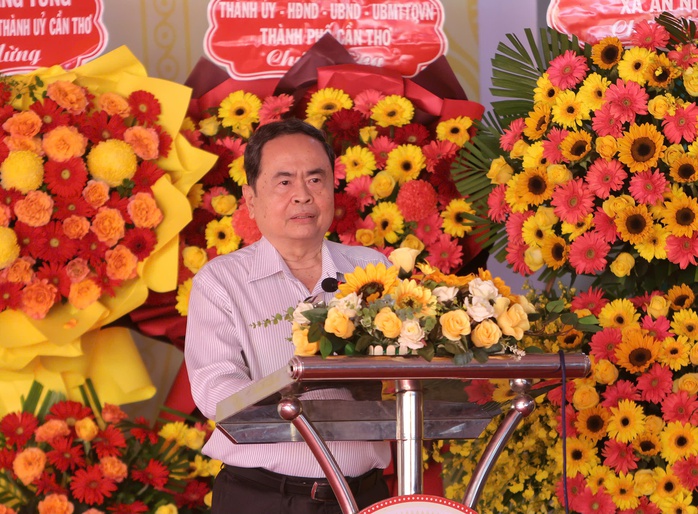 Chủ tịch Quốc hội Trần Thanh Mẫn: Ấp mạnh , xã mạnh thì thành phố mới mạnh - Ảnh 1.