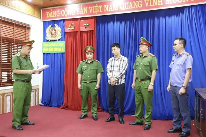 Giám đốc và kế toán lừa đảo đầu tư hàng trăm tỉ đồng tại Bắc Ninh - Ảnh 1. Giám đốc và kế toán lừa đảo đầu tư hàng trăm tỉ đồng tại Bắc Ninh - Ảnh 1.