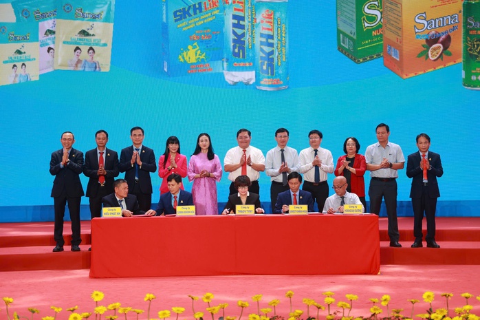 Yến sào Khánh Hòa ra mắt sản phẩm mới, tri ân khách hàng toàn quốc - Ảnh 6.