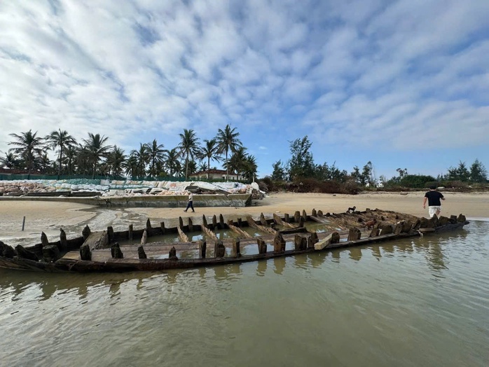 Khảo sát con tàu cổ ở Hội An: Di sản văn hóa quan trọng bị đắm - Ảnh 1.