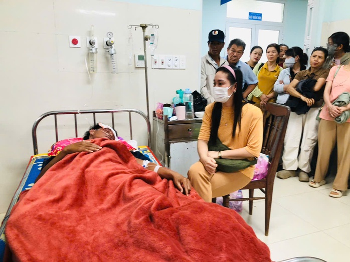 - Ảnh 3. - Ảnh 3.