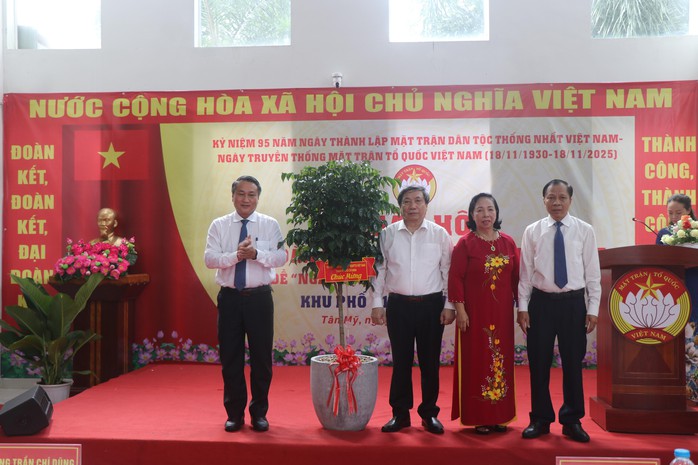 TP HCM: Ngày hội Đại đoàn kết dân tộc lan tỏa tinh thần gắn kết cộng đồng - Ảnh 4.