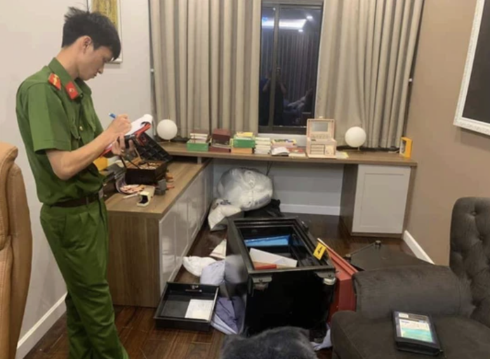 Facebook tick xanh Nhật Kim Anh đáp trả cộng đồng mạng - Ảnh 6.