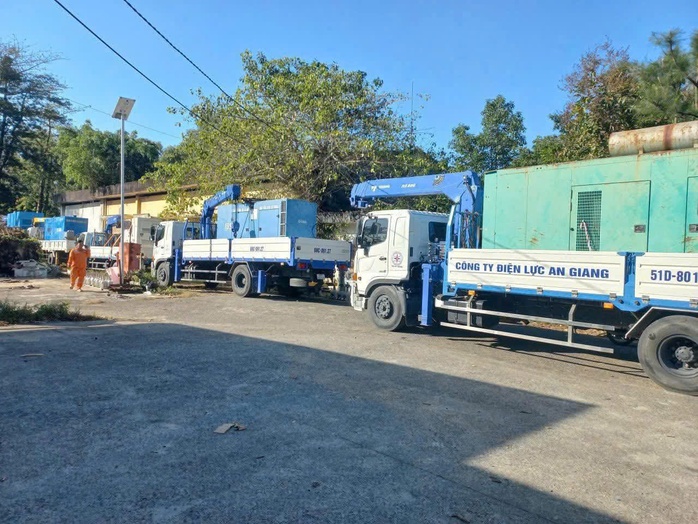 Mất 2 tháng mới khắc phục xong sự cố đứt cáp ngầm dẫn điện ra Phú Quốc - Ảnh 1.