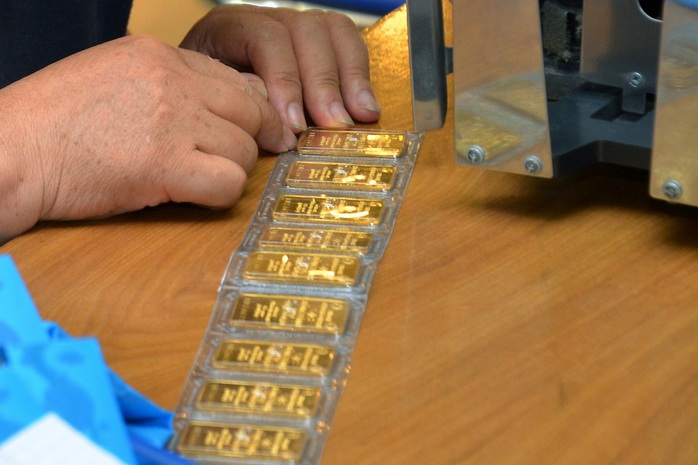 Giá vàng hôm nay 2-12: Tiếp tục đi lên - Ảnh 1.