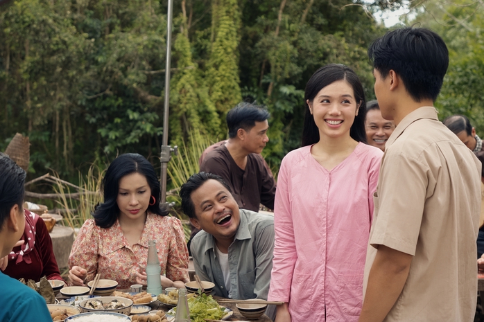 Khả Như, La Thành, Trương Minh Thảo… nhập hội Thu Trang! - Ảnh 1.