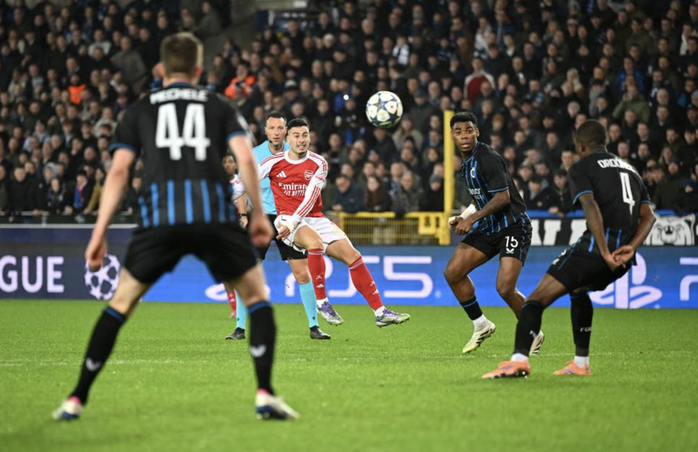 "Siêu dự bị" Madueke rực sáng, Arsenal nối dài mạch toàn thắng - Ảnh 4.