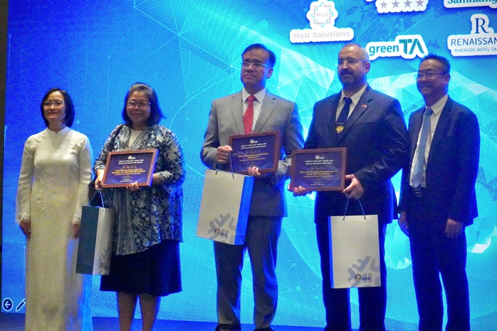 FOSCO cam kết đồng hành, kiến tạo hợp tác bền vững với cộng đồng quốc tế - Ảnh 1.