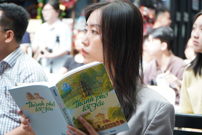 Báo Thanh Niên ra mắt Tủ sách Thanh Nien Books - Ảnh 10.