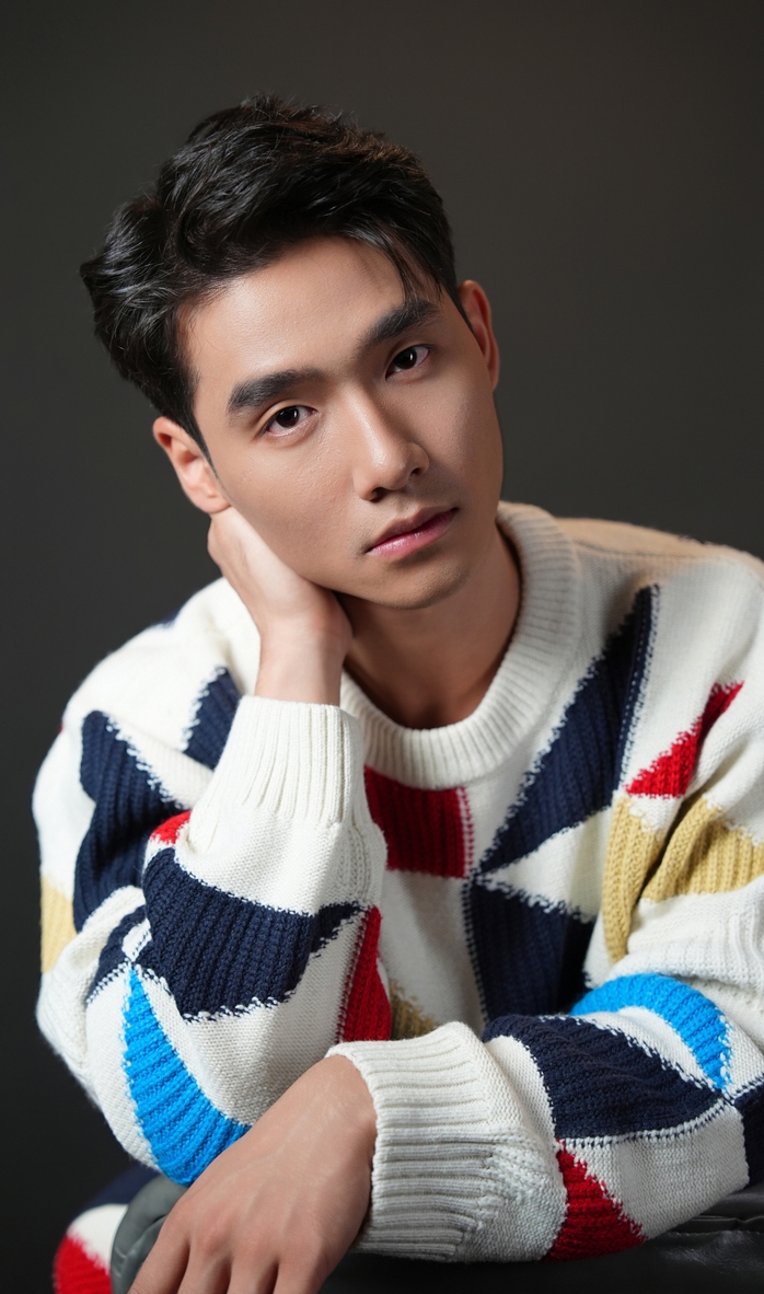 Quốc Trường điển trai, sánh vai mỹ nhân Tiểu Vy - Ảnh 9.