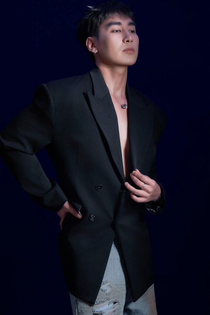 Quốc Trường điển trai, sánh vai mỹ nhân Tiểu Vy - Ảnh 10.