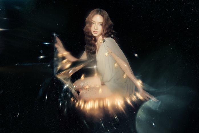 Băng Di gây sốc visual, úp mở về "kỷ nguyên mới" của bản thân - Ảnh 3.