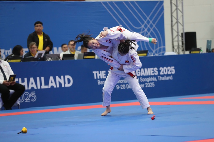 SEA Games 33 ngày 10-12: Việt Nam giành huy chương đầu tiên - Ảnh 1.