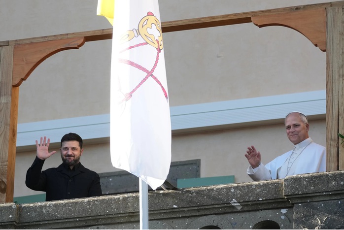 Tổng thống Ukraine - Nga cùng tuyên bố rắn về lãnh thổ - Ảnh 1.