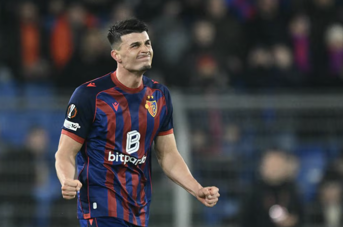 Aston Villa hạ Basel, tiến sát vòng knock-out Europa League - Ảnh 3.