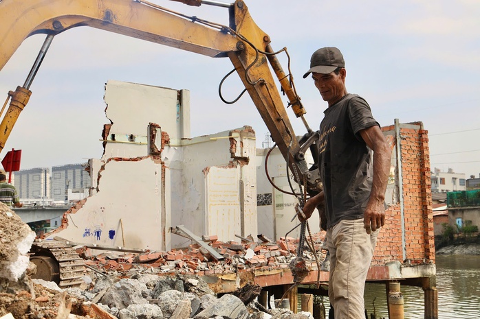 TPHCM: Sắp hoàn thành giải phóng mặt bằng bờ Bắc kênh Đôi - Ảnh 2.