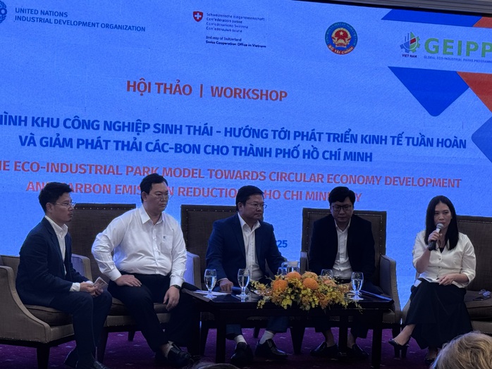 Doanh nghiệp còn ngại chuyển đổi khu công nghiệp sinh thái - Ảnh 1.