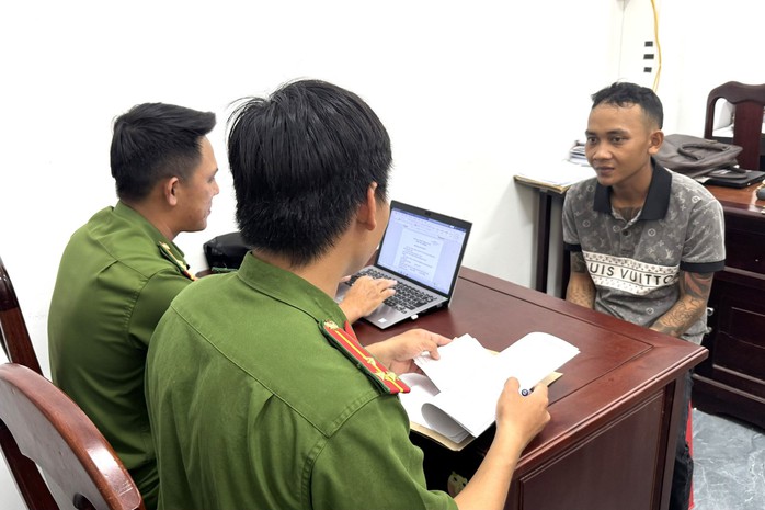 - Ảnh 3. - Ảnh 3.