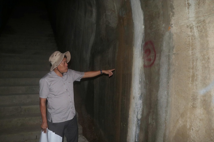 Công an vào cuộc xác minh vụ hồ chứa nước hơn 1.000 tỉ đồng vừa khánh thành đã nứt, thấm nước - Ảnh 4.