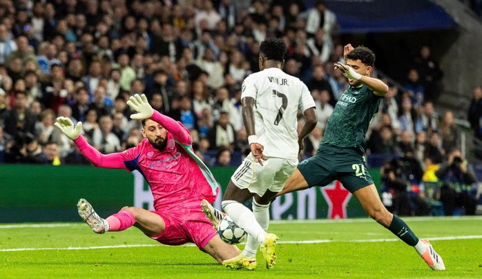 Tương lai bất định của Xabi Alonso tại Real Madrid - Ảnh 1.