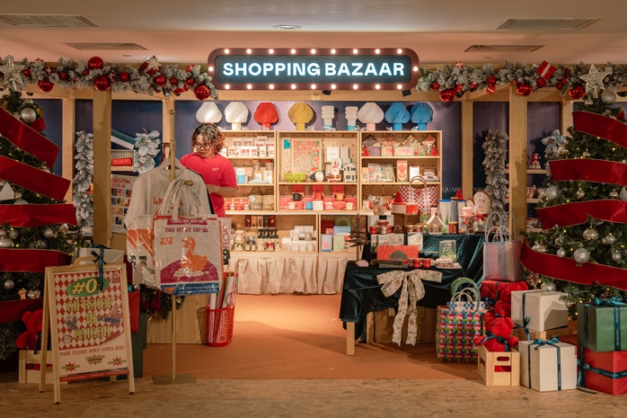 TP HCM lần đầu có làng giáng sinh - Ảnh 9.