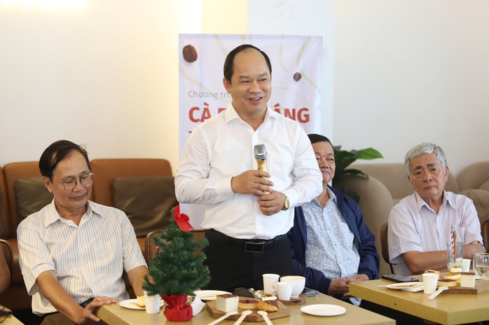 Phường Tân Định tổ chức Cà phê sáng lắng nghe ý kiến người dân và doanh nghiệp - Ảnh 3. Phường Tân Định tổ chức Cà phê sáng lắng nghe ý kiến người dân và doanh nghiệp - Ảnh 3.