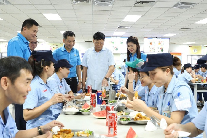 Công bố 10 sự kiện, hoạt động công đoàn tiêu biểu năm 2025 - Ảnh 2.