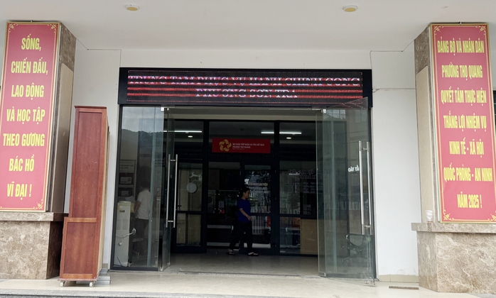 Đà Nẵng phản ánh sự cố bấm số thứ tự tại phường Sơn Trà gây bức xúc cho người dân - Ảnh 1. Đà Nẵng phản ánh sự cố bấm số thứ tự tại phường Sơn Trà gây bức xúc cho người dân - Ảnh 1.