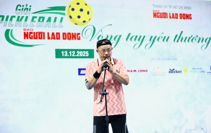 Giải Pickleball "Vòng tay yêu thương" Báo Người Lao Động 2025: Tưng bừng khai mạc - Ảnh 4.