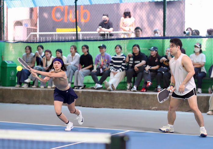 Akira Phan "chơi hết mình", Đồng Ánh Quỳnh mong "phối hợp ăn ý" - Ảnh 3.