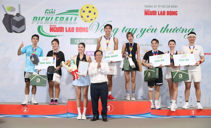 Hữu Long - Đồng Ánh Quỳnh lập "cú đúp" tại Giải Pickleball Báo Người Lao Động - Ảnh 2.