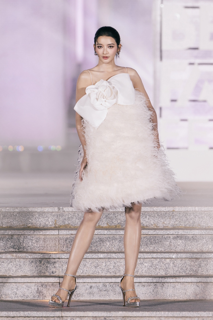 Lý do Lê Hoàng Phương được chọn làm vedette cùng Thanh Hằng, Võ Hoàng Yến - Ảnh 3.