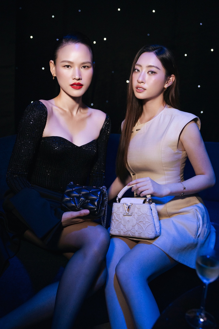 Phong cách thanh lịch của Lương Thùy Linh - Ảnh 3.