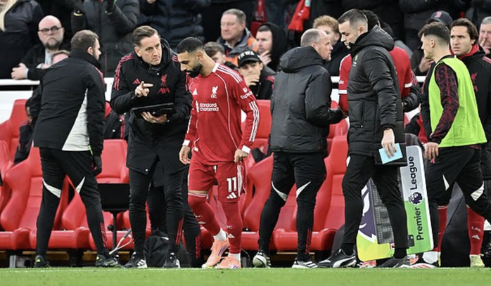 Salah trở lại, Liverpool hạ đẹp Brighton bằng màn tỏa sáng của Ekitike - Ảnh 1.
