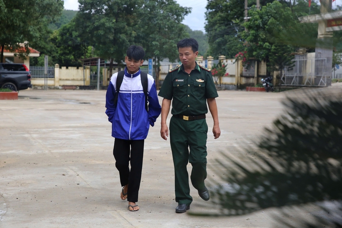 Gắn kết t&igrave;nh qu&acirc;n d&acirc;n ở bi&ecirc;n cương Tổ quốc - Ảnh 1.