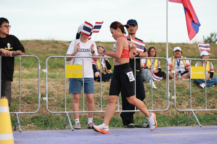 Tái phát chấn thương, "nữ hoàng đi bộ" Việt Nam lỗi hẹn SEA Games 33 - Ảnh 4.