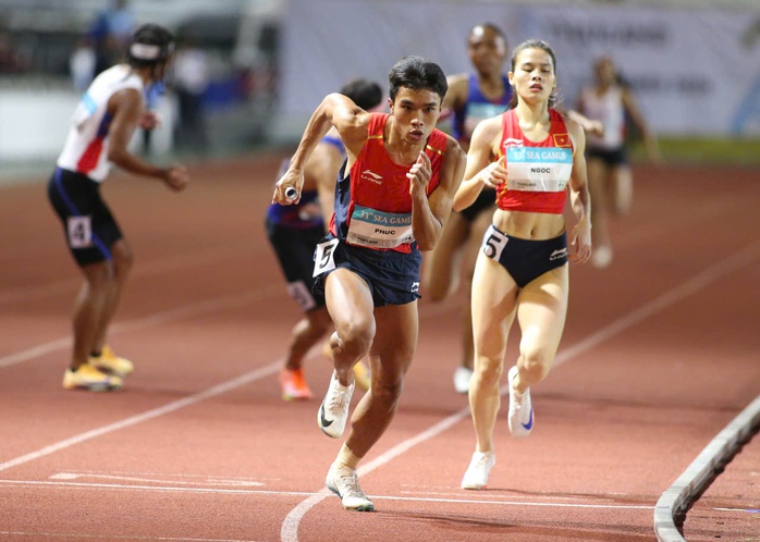 SEA Games 33 ngày 14-12: Chờ tin vui từ bắn súng, wushu và điền kinh - Ảnh 2.